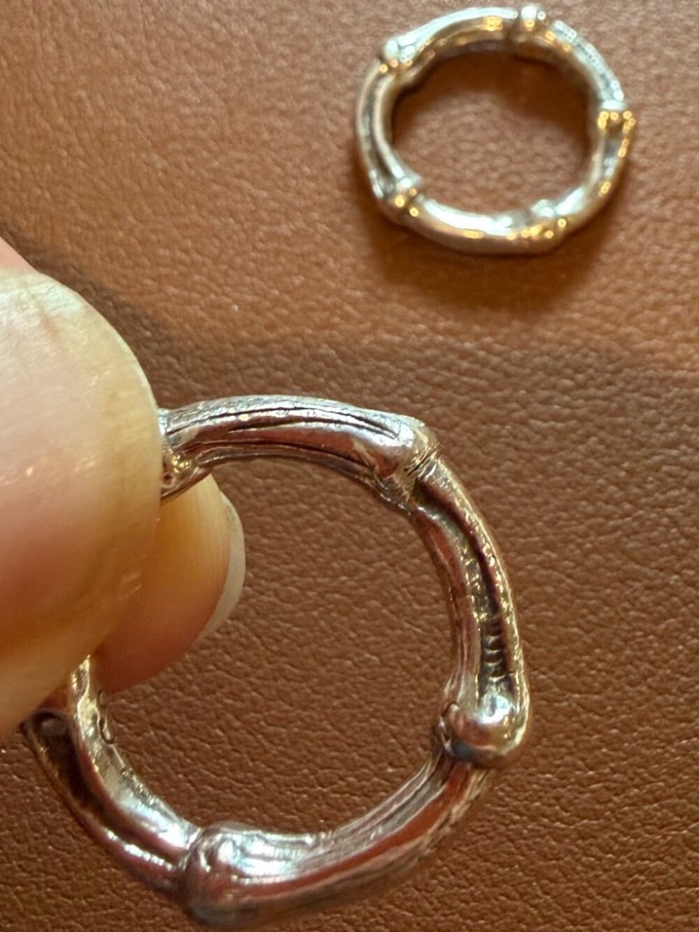 Tiffany & Co. sterling silver "bamboo" stackable rings (quantity: TWO) - Picture 14 of 15
